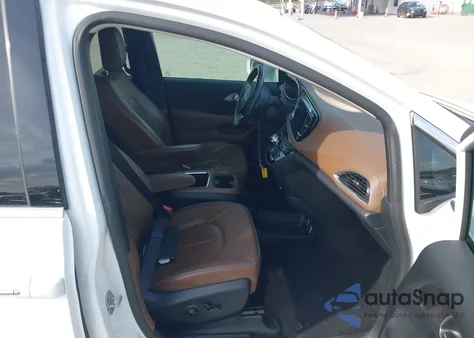 2017 Chrysler Pacifica Limited из США, поврежденный, VIN 2C4RC1GG5HR705661